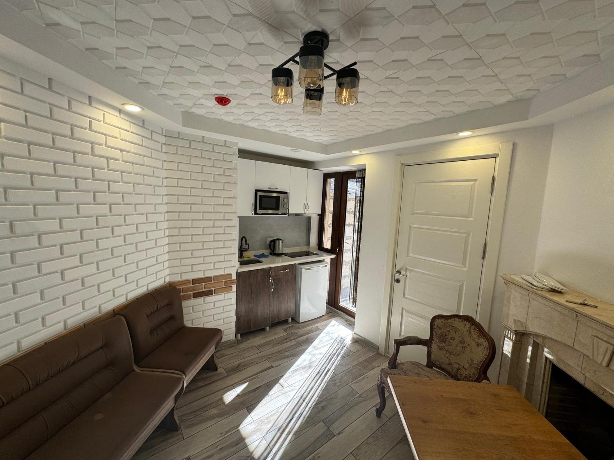 Casa Neptun In Old Batumi Apartment ภายนอก รูปภาพ
