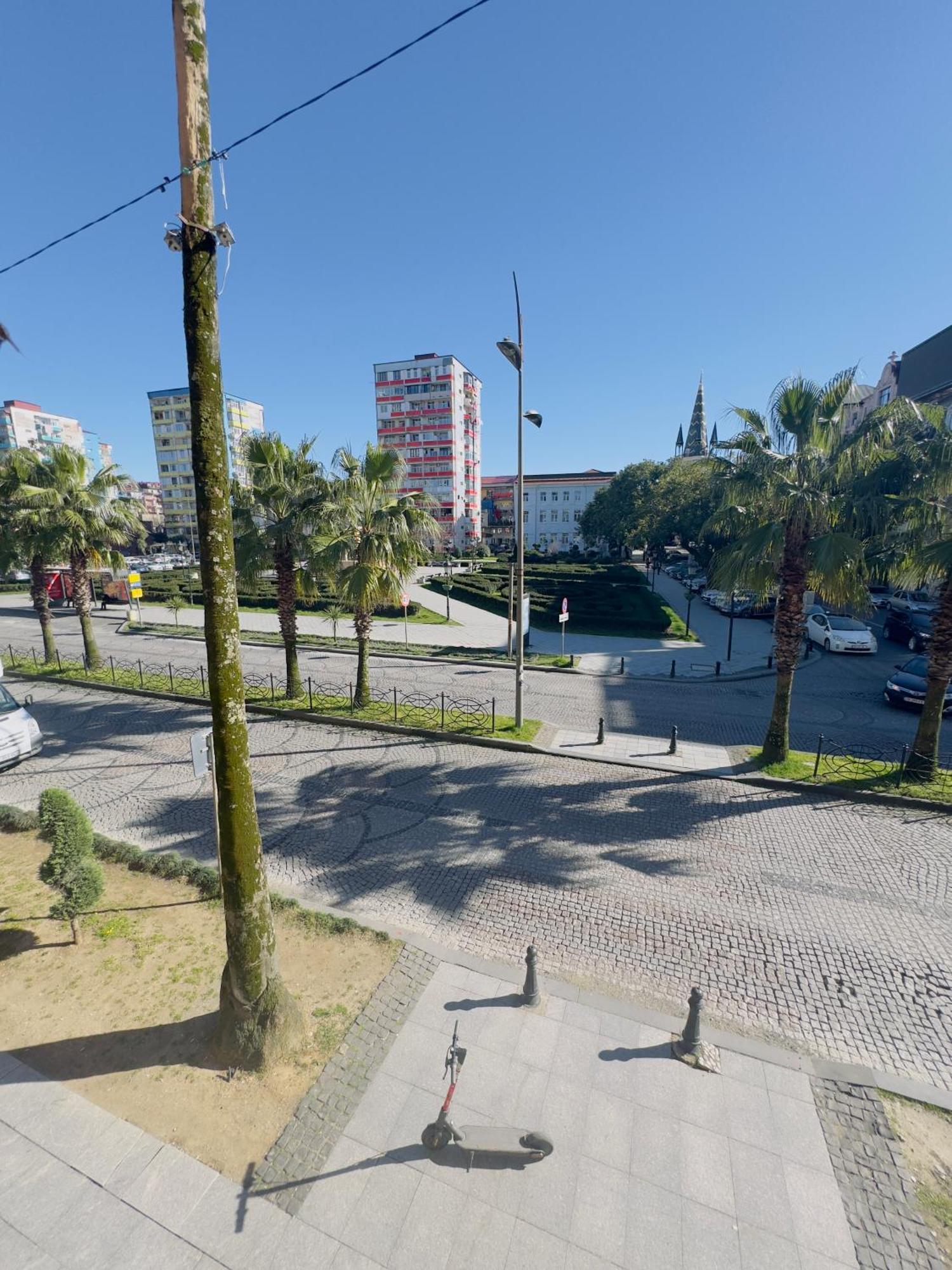 Casa Neptun In Old Batumi Apartment ภายนอก รูปภาพ