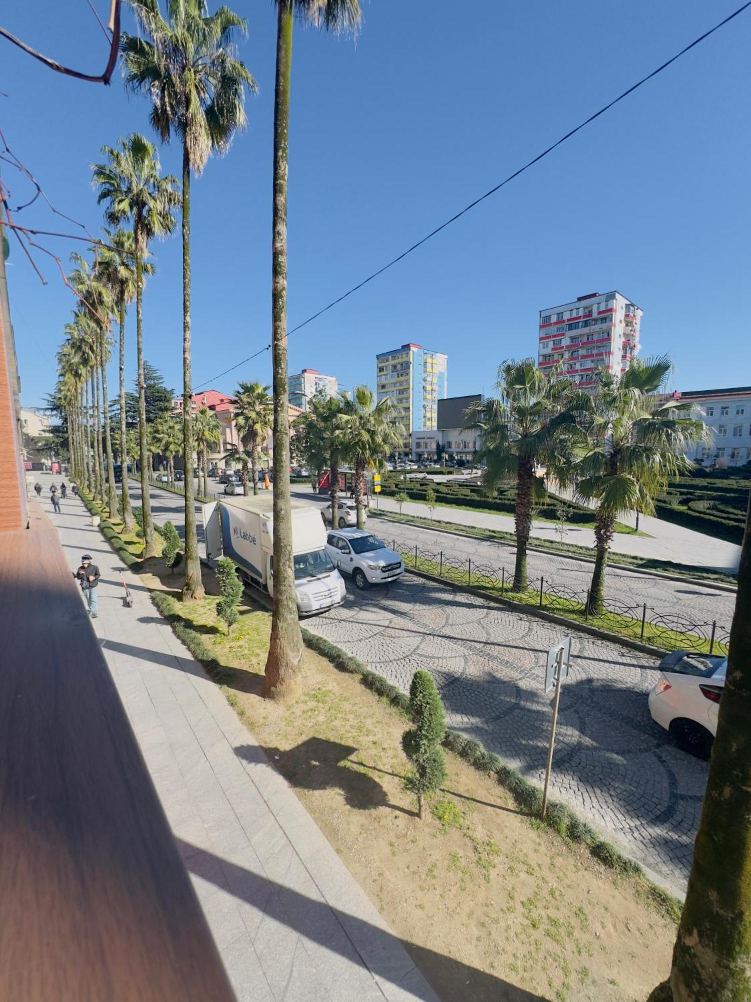 Casa Neptun In Old Batumi Apartment ภายนอก รูปภาพ