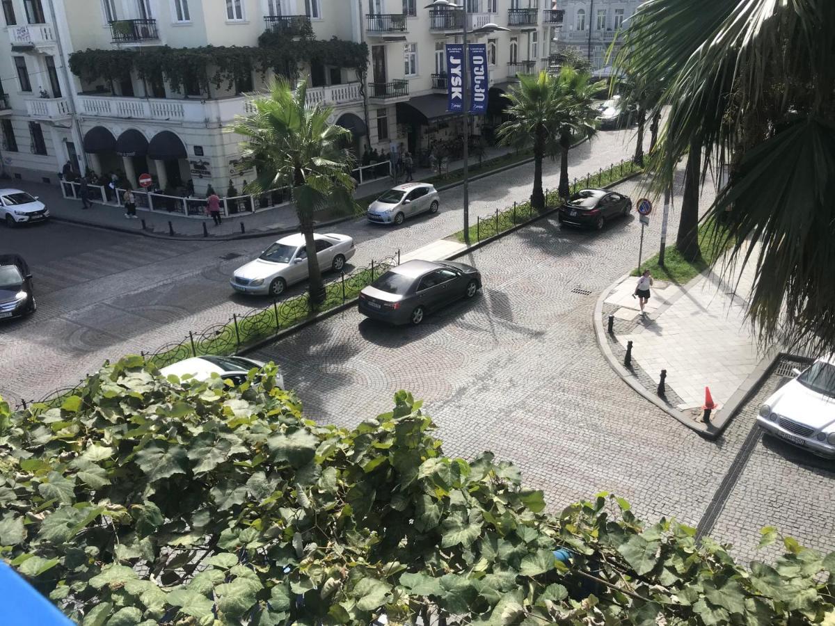 Casa Neptun In Old Batumi Apartment ภายนอก รูปภาพ
