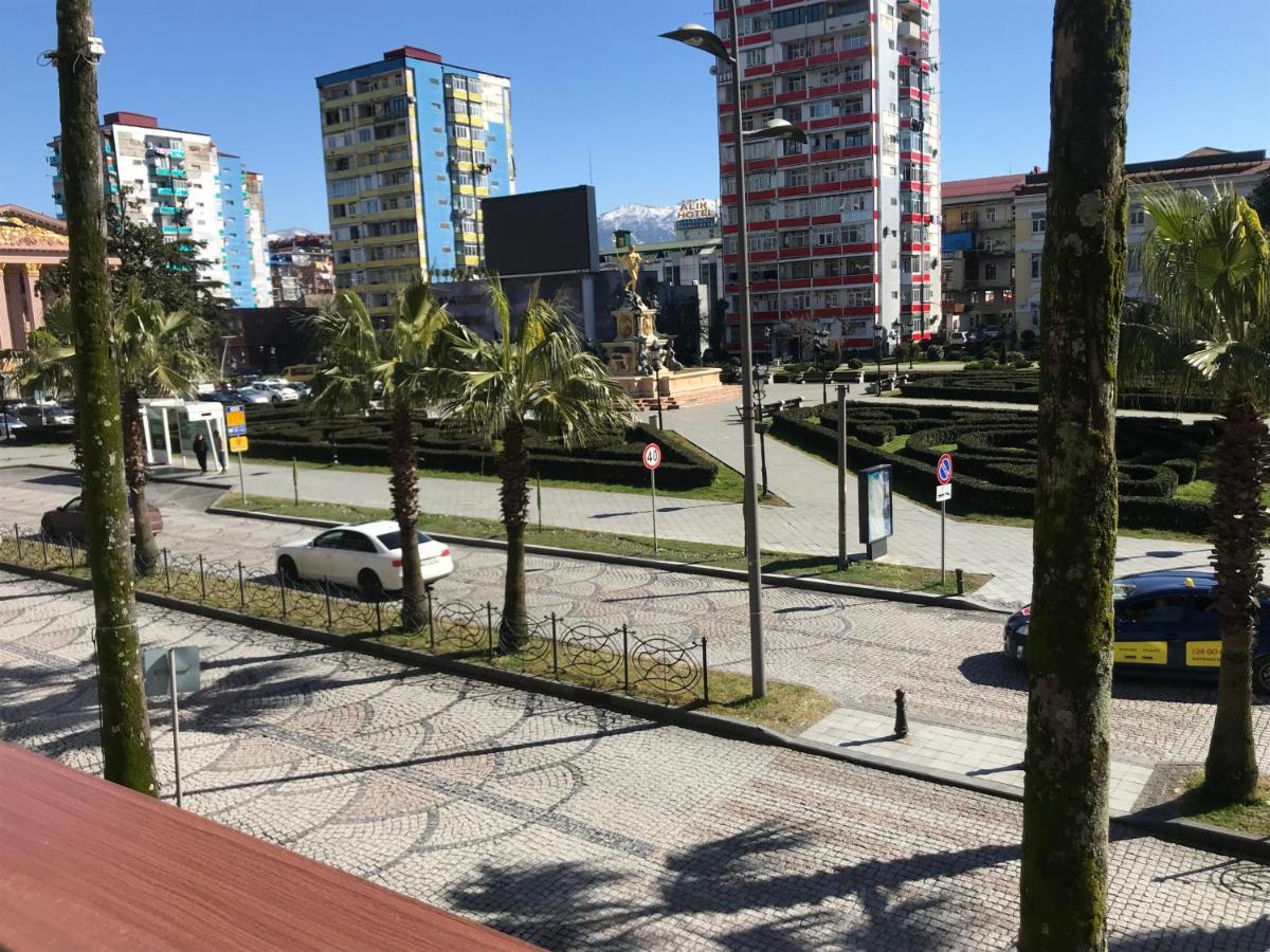 Casa Neptun In Old Batumi Apartment ภายนอก รูปภาพ