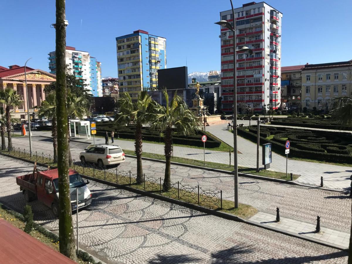 Casa Neptun In Old Batumi Apartment ภายนอก รูปภาพ